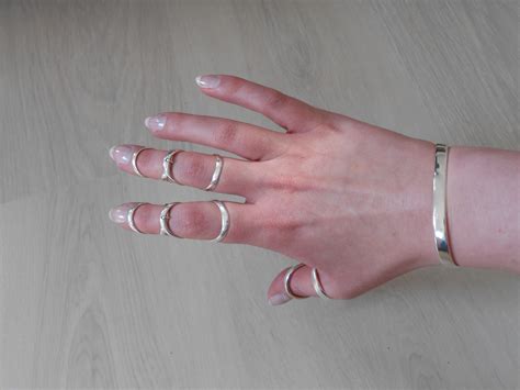 zilversplints|silver splints for arthritic fingers.